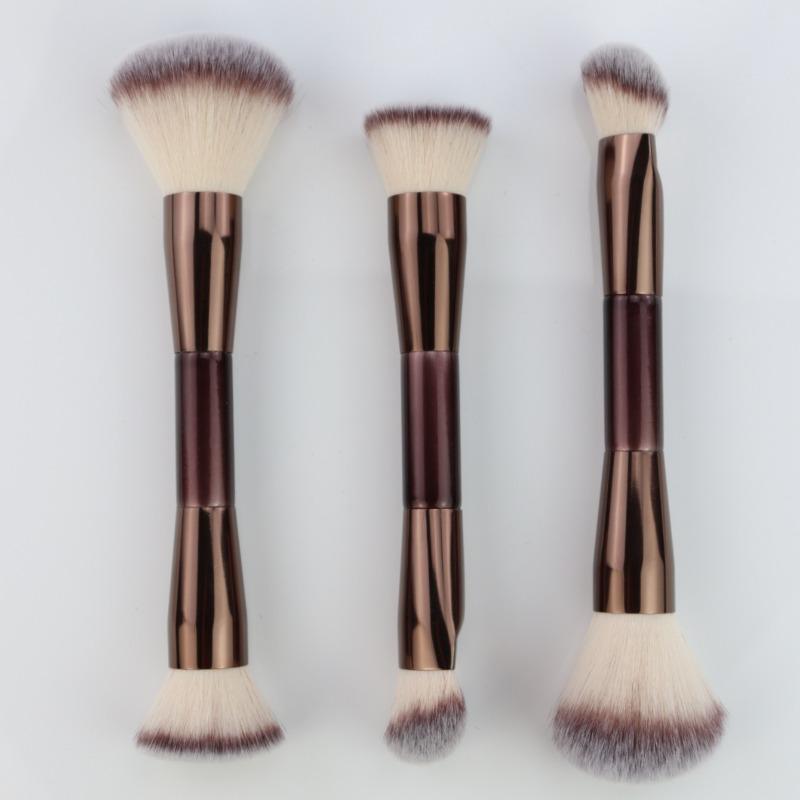 Štětec na make-up s dvojitou hlavou na podkladovou bázi a konturování Kabuki štětec Veganská vlákna Měkké štětiny pro tekuté a pudrové produkty