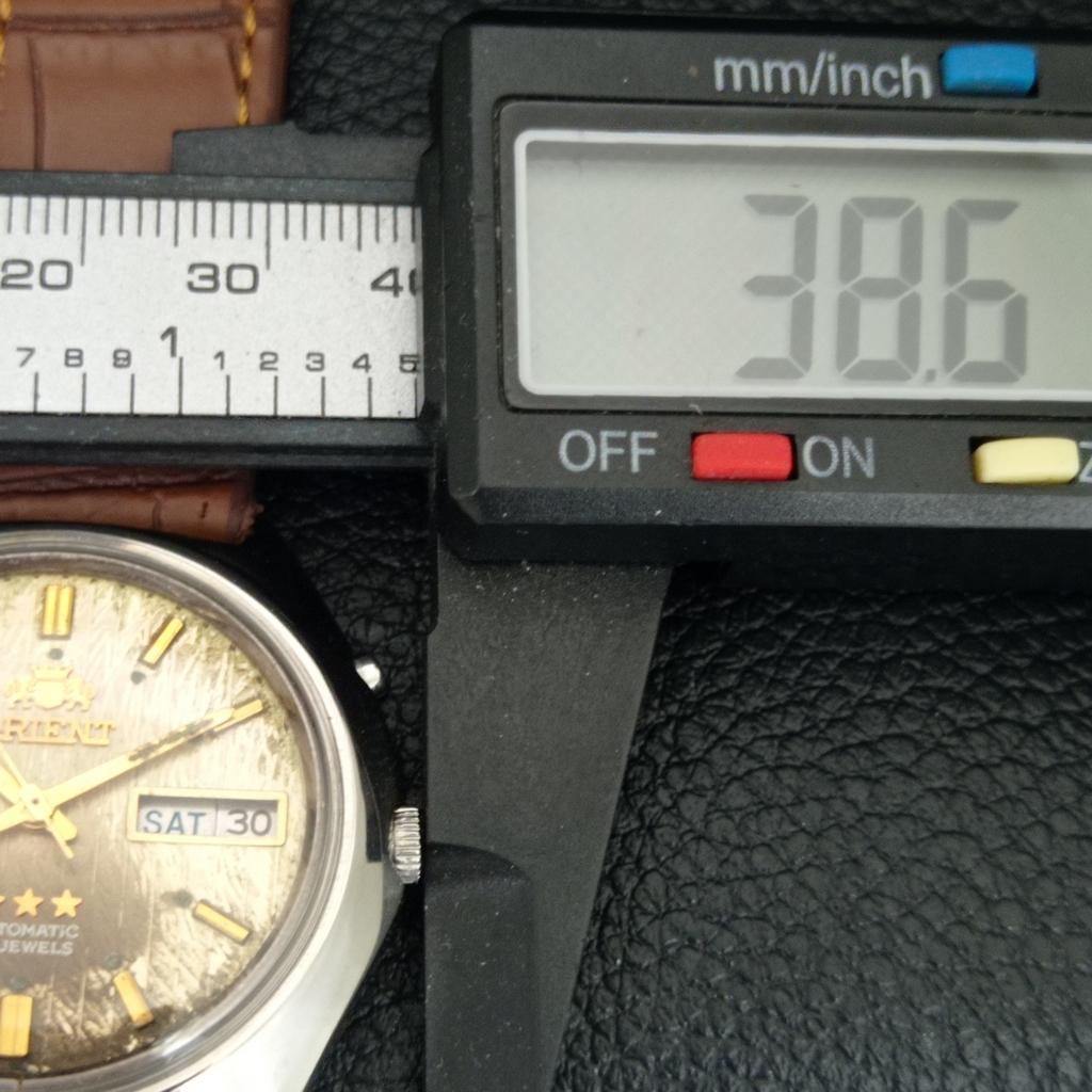 JAPAN VINTAGE ORIENT AUTOMATIC 46941 MENS ORIGINAL DIAL WATCH A704894-1