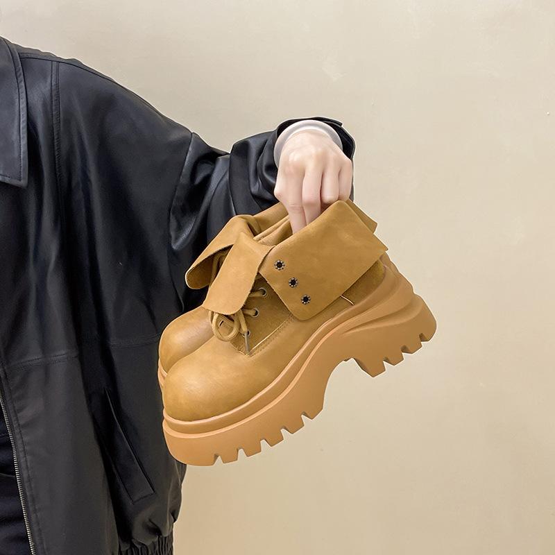 Fashion British style short boots fashion boots women's autumn and winter design sense inner height increase casual tooling boots retro Martin boots t