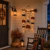 Decorazione Spettrale per Camera da Letto di Halloween Scopa di Strega in Legno da Appendere alla Parete con Luci LED, Zucca Fantasma Decorazione Rustica per la Casa Pipistrello, Ornamento per Porta Autunnale