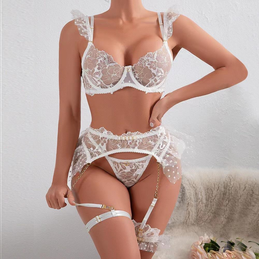 European and American high-end quality complex craftsmanship metal chain embroidery lace polka dot mesh underwear set