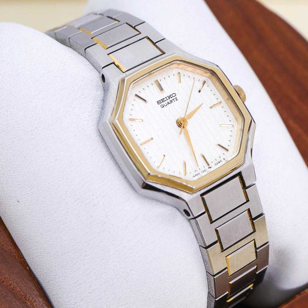 

[USED] Working SEIKO Octagon Women s Watch with SGP Bezel, 2235