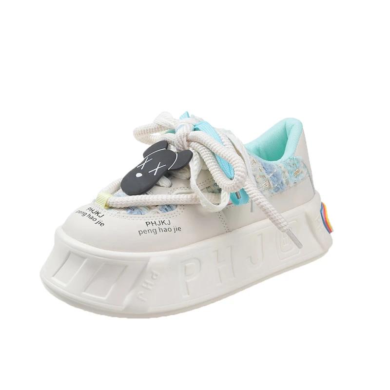 Fashion Kawaii Ladies Shoes On Sale New Fashion Round Toe Lace Up Women's Vulcanized Shoes Spring Flat Outdoor Breathable Women Sneakers