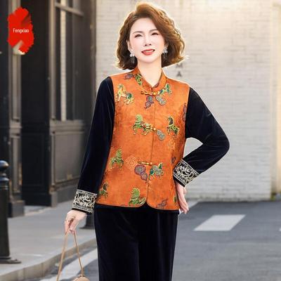 Abiti e completi – Completi con pantaloni