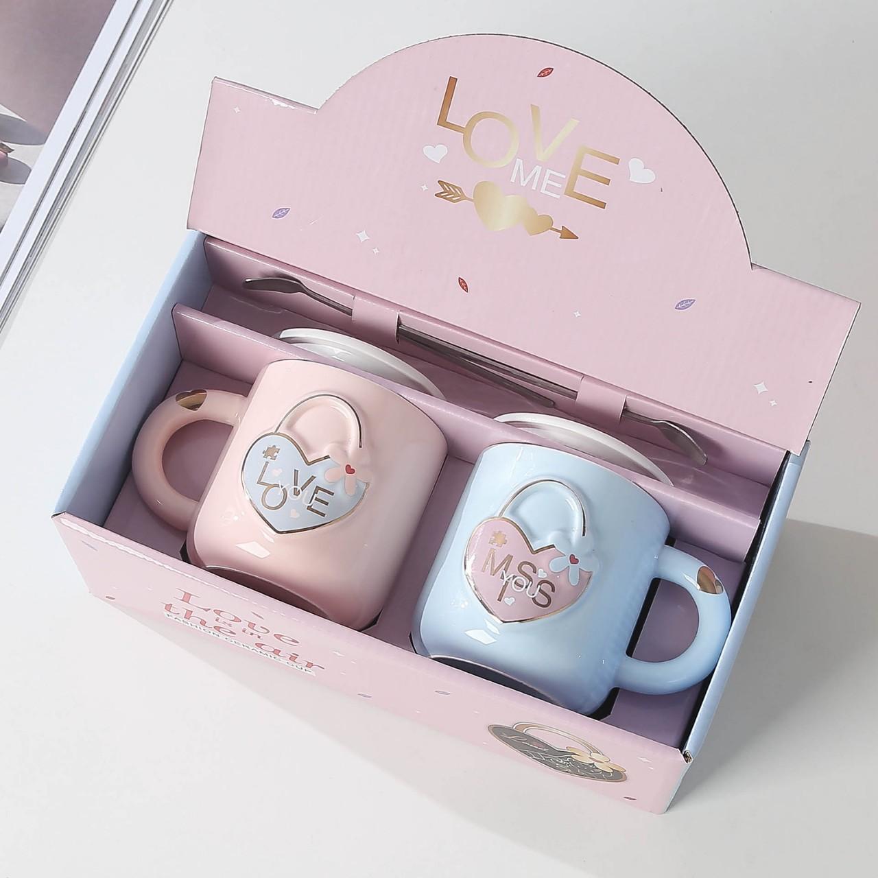 Kreative herzförmige Lockhead-Paartassen Keramiktassen mit DECKELN Löffeln Hohes Erscheinungsbild Geschenkbecher High-End-Geschenkbox-Set 410ML gray