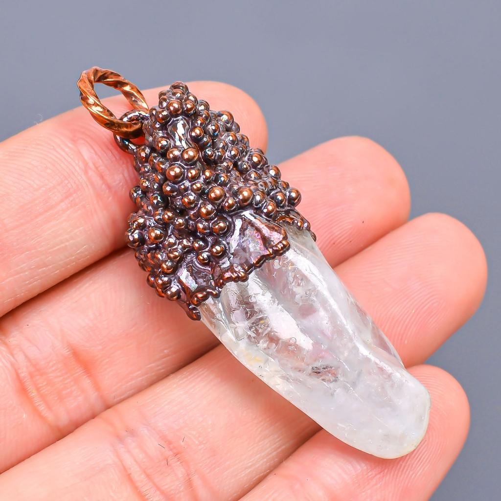 Fancy Crystal Rough Gemstone Copper Trendy Sisters Gift Ethnic Artisan Pendant V-3