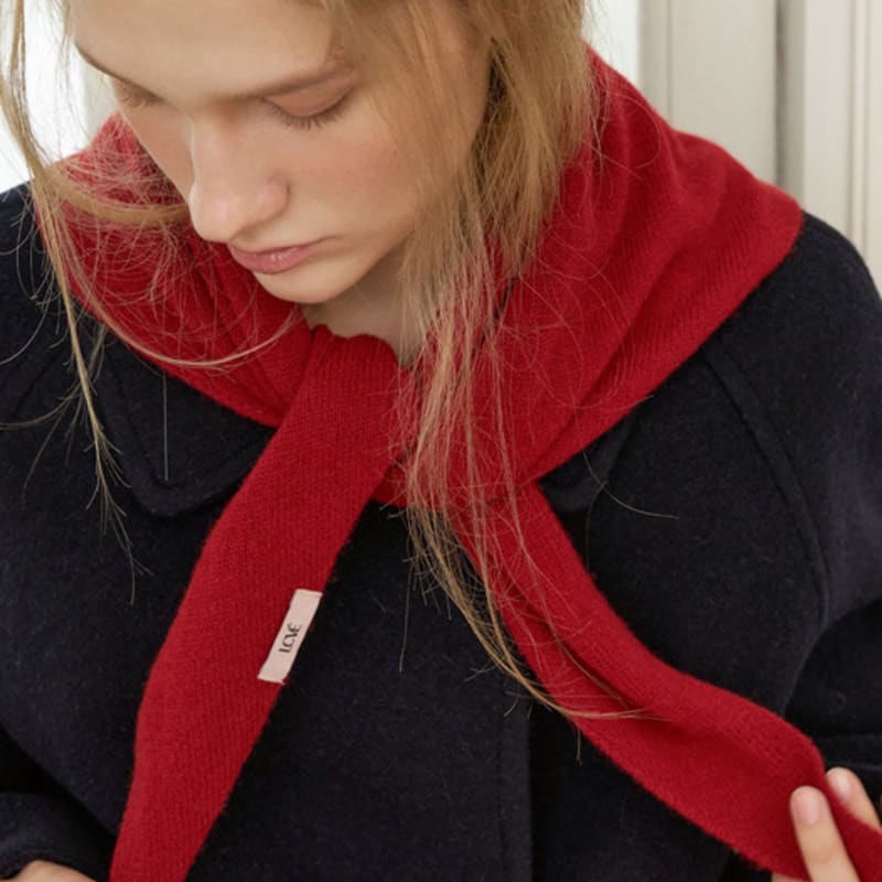 LCVE TRIANGLE WOOL MUFFLER_RED