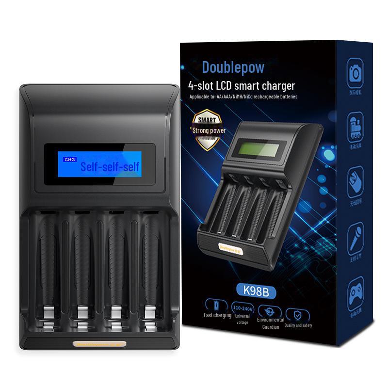 Chytrá LCD nabíječka pro 5-7 dobíjecích baterií