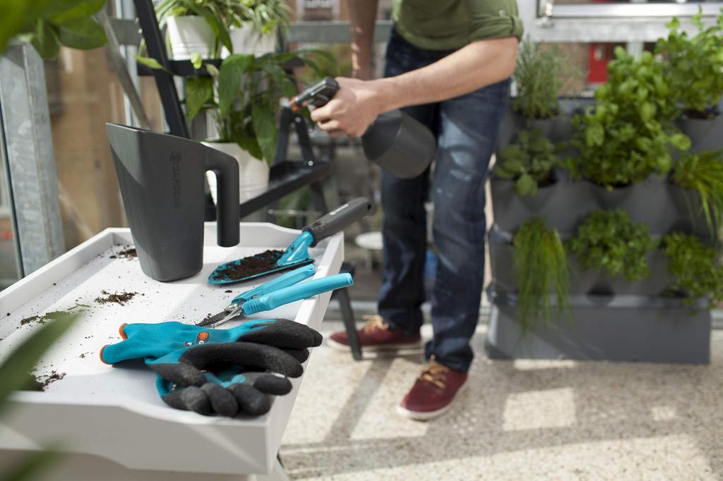 GARDENA Gardening Hand Tool Set 4-Piece (Hand Shovel, Gloves, Scissors, Jug) 8966-30