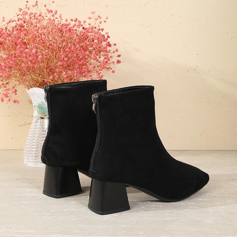 Anti-kick Suede Short Boots for WomenAutumn New Fashionable Chunky Heel Metal Square Toe Mid-Heel Stretch Slim Sock Boots