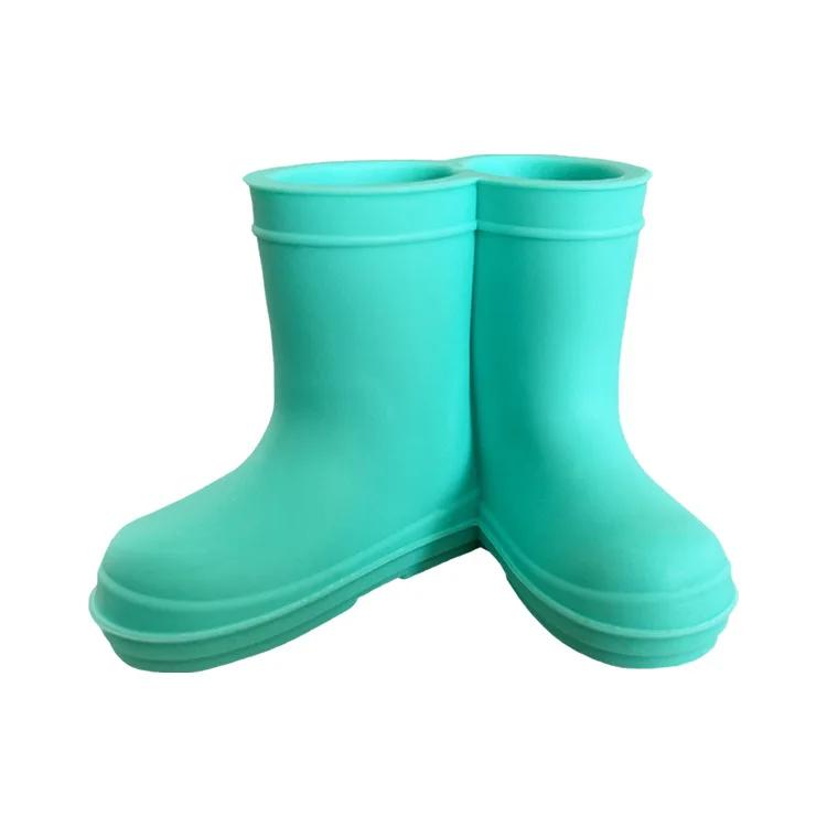 Creative Toothbrush Holder Mini Rain Shoes Cartoon Cute Silicone Rain Boots Holder Toothbrush Stand Pencil Pen Organize Tools