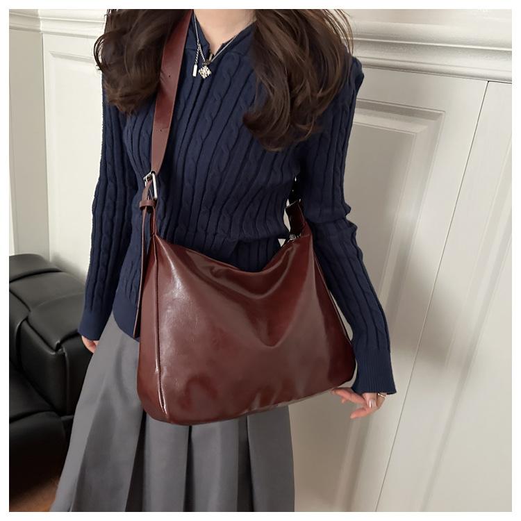 Retro Style Faux Leather Tote Bag for Women Large Capacity Shoulder Handbag