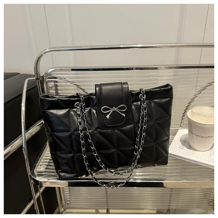 Soft rhombus chain large capacity new trendy fashion casual bow shoulder tote bag large