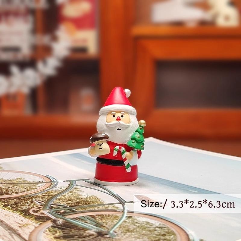 Cute Merry Christmas Cat Resin Ornaments Santa Claus Desktop Christmas Figurine Scene Decoration Gifts Japanese Style Wholesales