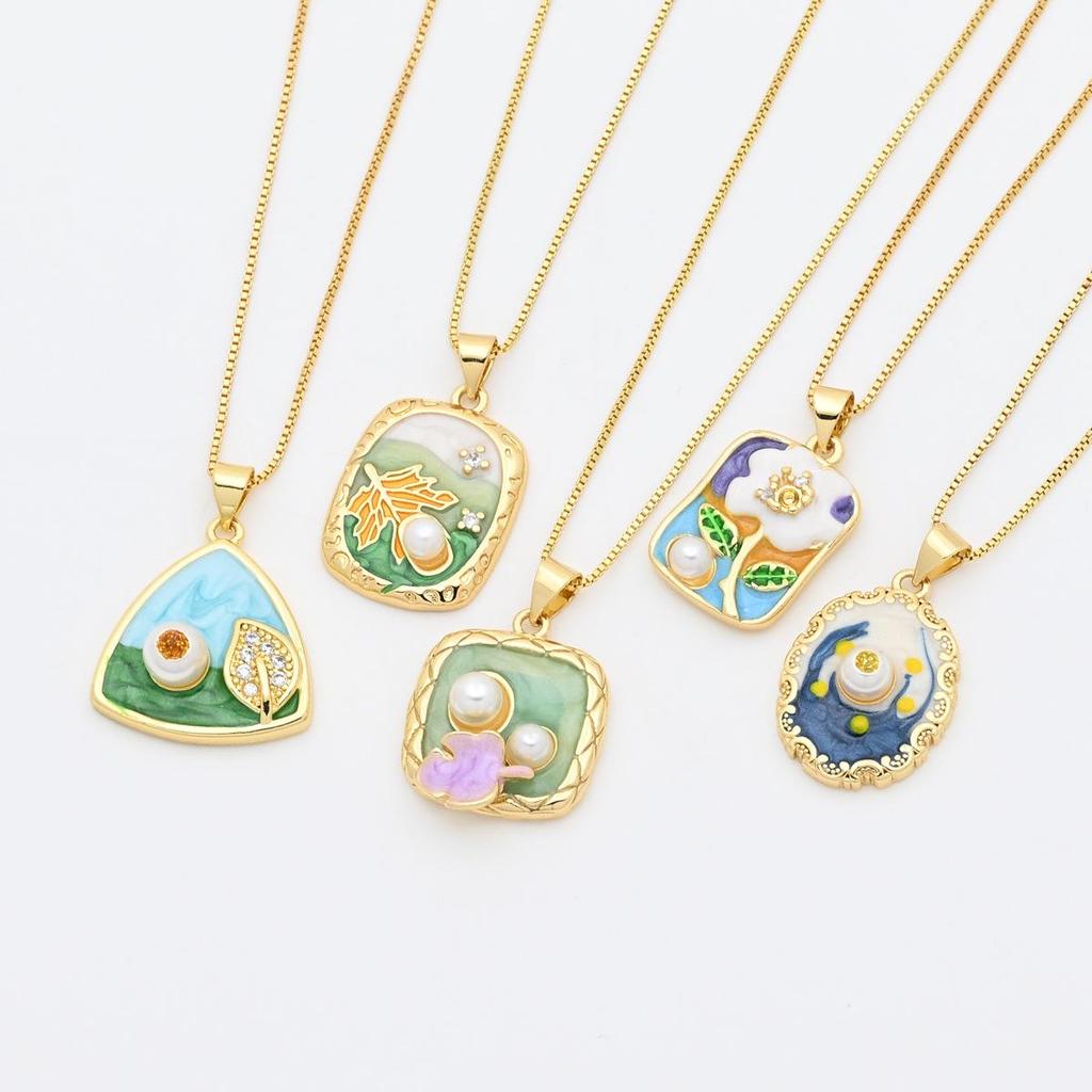 Pearl Heart Flower Pendant Necklace with Drip Oil Finish Women's Accessories