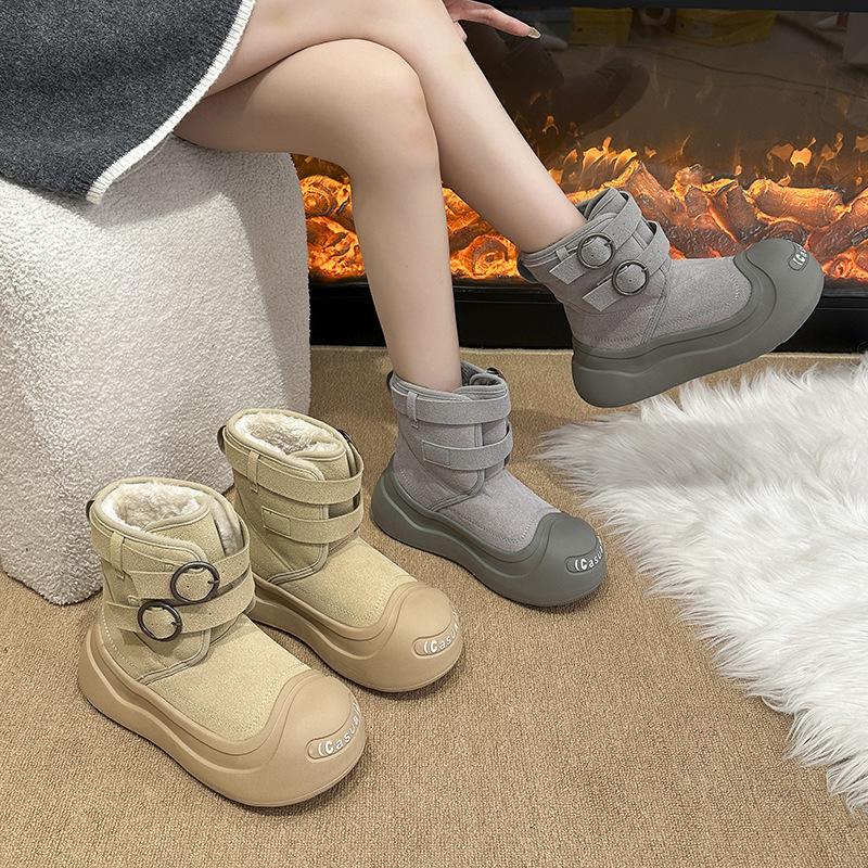 Internet celebrity cotton boots women's winter 2025 new super fire warm versatile thick sole non-slip velvet fur integrated cotton shoes