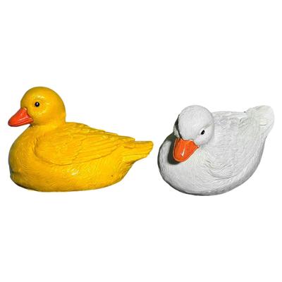 Mischievous Duck Statue Floating Resin Animal Figurine Weatherproof Garden Pond Accessories for Patio