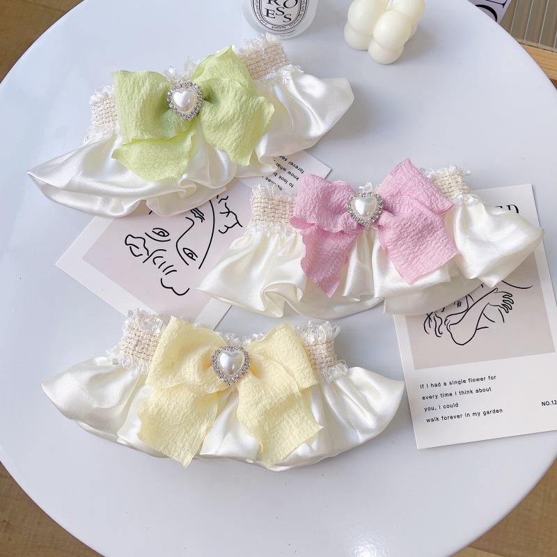 Cream Style Pet Collar Scarf Pearl Heart Bow Saliva Towel Bib For Cat Dog