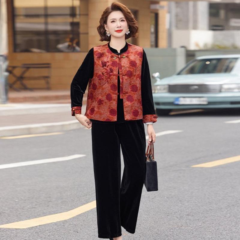 

2026 Spring Collection: Elegant Sleeveless Vest Three-Piece Set for Middle-Aged and Elderly Women 5XL (150-165 lbs)