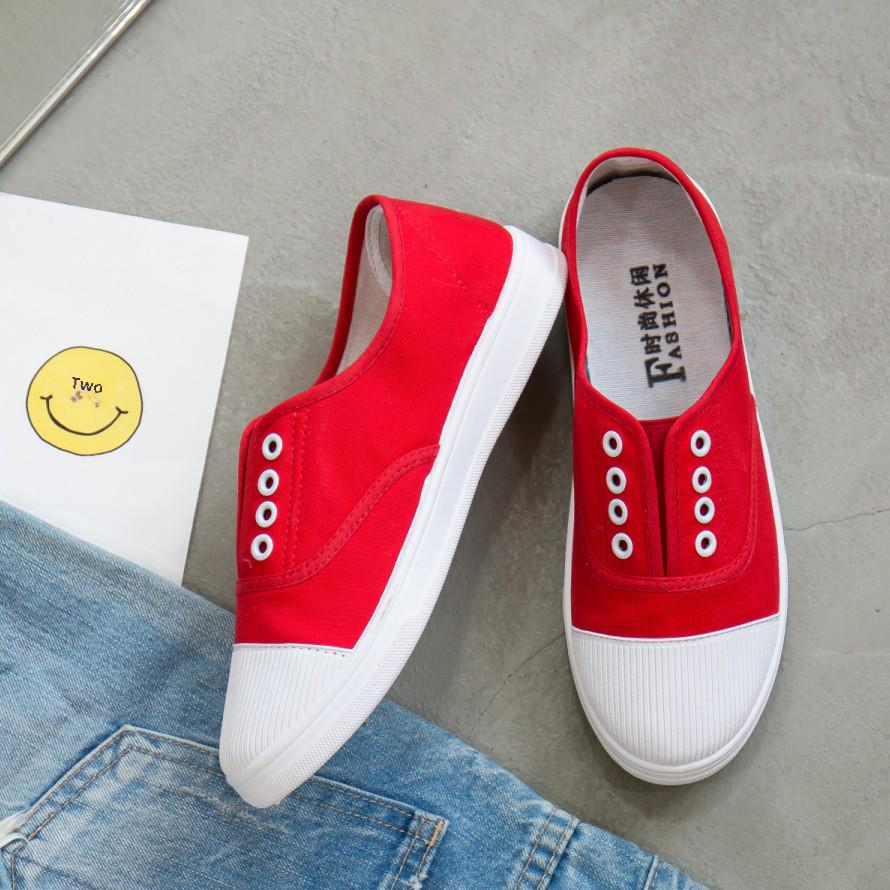 Korean Style Women's Canvas Slip-On Shoes, White, Size 41, No Heel. Perfect for Summer and Year-Round Wear.