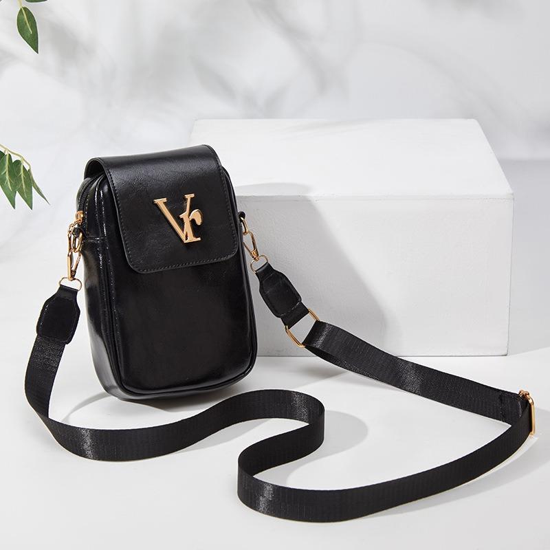 Brand mobile phone bag Guangzhou bag new women's shoulder bag girls messenger versatile women's bag