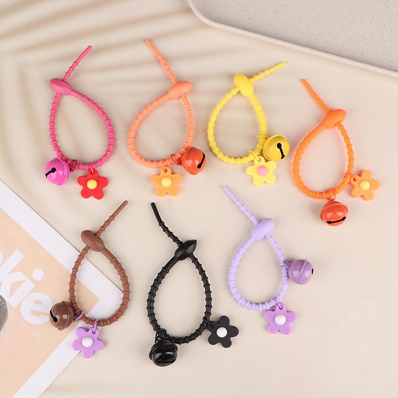 1Pc Sweet Candy Color Tadpoles Bell Keychain Silicone Floral Keyring For Girls Bag Pendant Car Key Ring Backpack Decoration