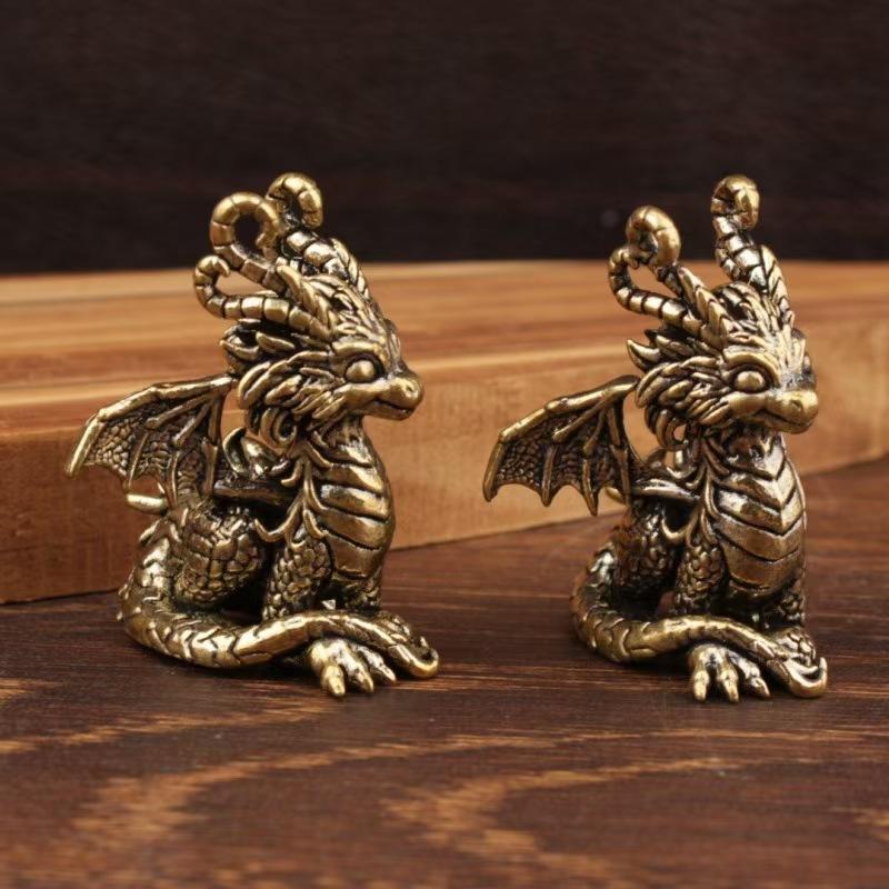 Vintage Metal Dragon Figurine Fantasy Desktop Ornament Mini Statue Antique Garden Bonsai Decoration Home Decor Collectible Gifts