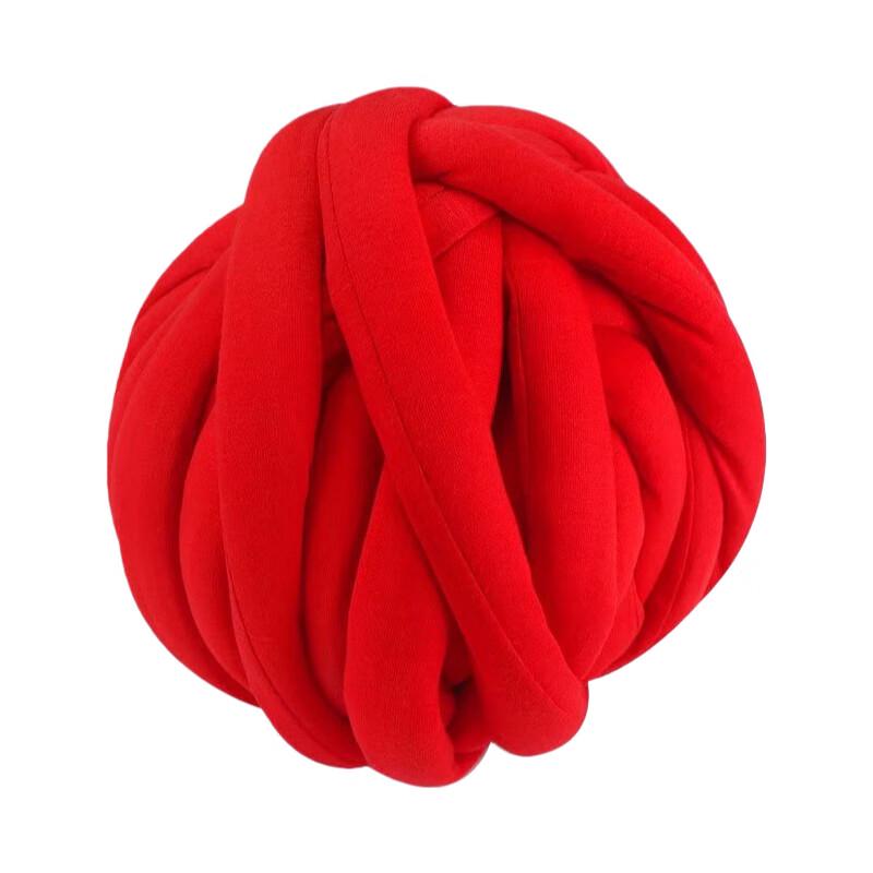 

DIY Christmas Tree Cat Bed Winding Yarn