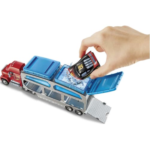 Disney Cars Miniature Cars Color Changers / Mack Dip and Dunk Trailer (Changes color when you pour water on it!)