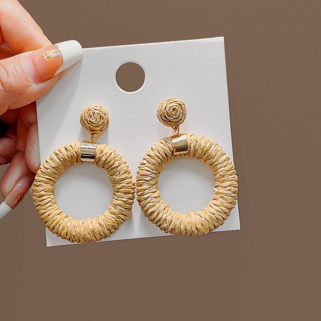 Bohemian Geometric Rattan Woven Stud Earrings: Round, Handmade, Elegant Beach Vacation Style