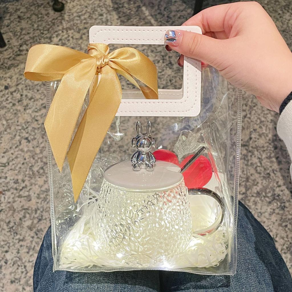 Glastassen für Mädchen mit hochwertigen Wasserbechern für hochtemperaturbeständige Becher mit Deckel für Paare