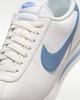 DN1791-119 Nike Cortez in Pelle "Sail/Work Blue" (Da donna)