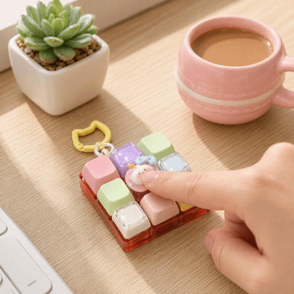 Keys Button Fidget Keychain DIY Keyboard Clicker Toy New Pinch Toy  Relief Stress
