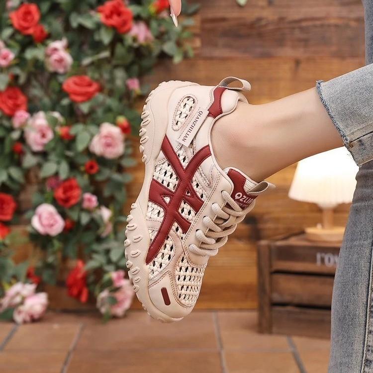 2025 New Summer Breathable Versatile Casual Sports Shoes Lightweight Dad Shoes Dexun Forrest Gump Shoes Hollow Sandals Women
