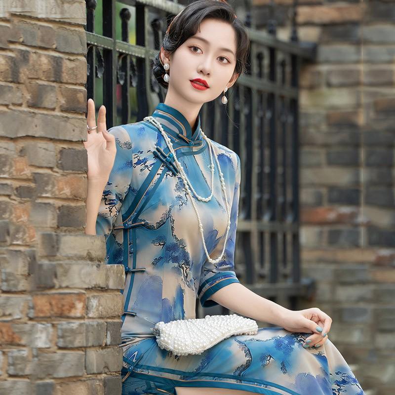 Elegant Vintage-Inspired Long Sleeve Cheongsam Dress Women Fall Slim Fit High-End Retro Style