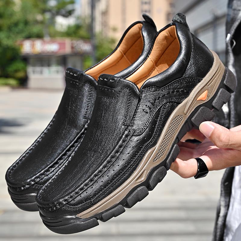 Móda Denní Muži Mokasíny PU Protiskluzová Silná podrážka s kulatou špičkou Business Formální obuv Pro volný čas Pohodlné Všestranné Pánské turistické boty