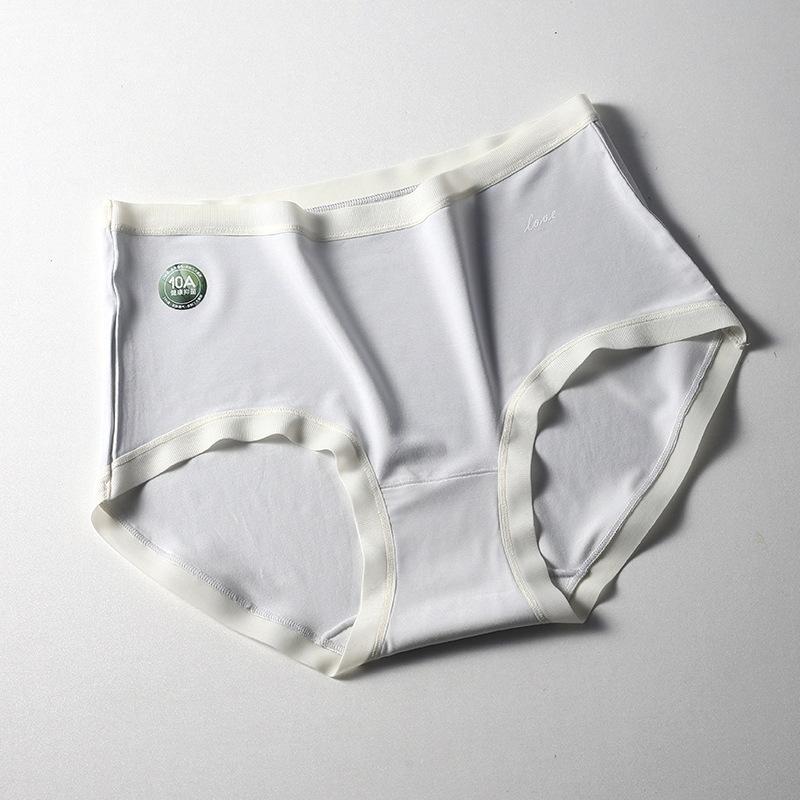 Women's Spring and Autumn Pure Cotton Middle Waist 10A Class Antibacterial Briefs