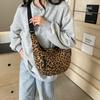 Nische Leopardenmuster Leinwand Knödeltasche Sportlich Europäischer und Amerikanischer Spice Girls Trend Vielseitig Einzelne Schulter Umhänge Speicher Tasche Mode Tasche