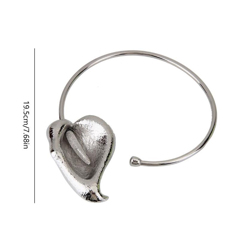 Exaggerated Pleated Metal Open Choker Necklace Stylish Metal Flower Choker Necklace Women's Party Neckchain Accessory