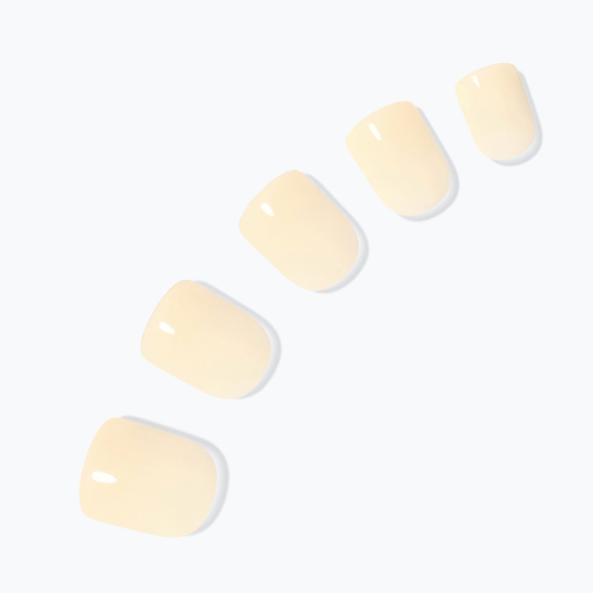Dashing Diva Magic Press Butter Yellow (Short Square) Nail Tips Regular