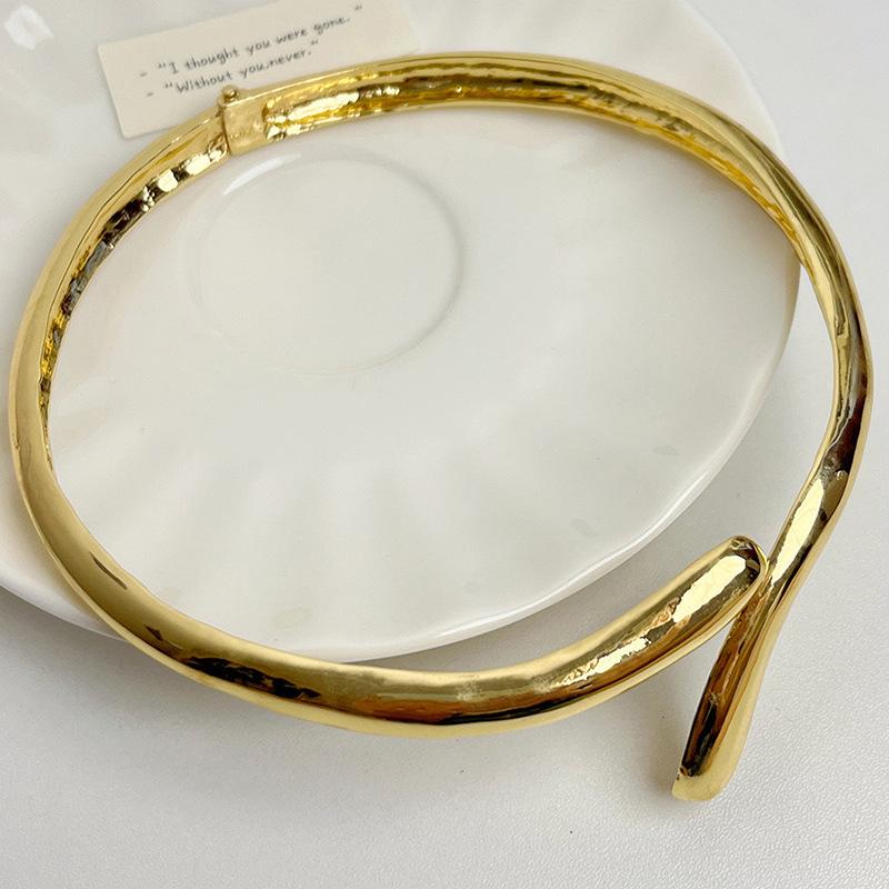 Tooxika Minimalist Niche Cold Wind Metal Glossy Water Drop Open Collar Fashion Personality Collar Necklace