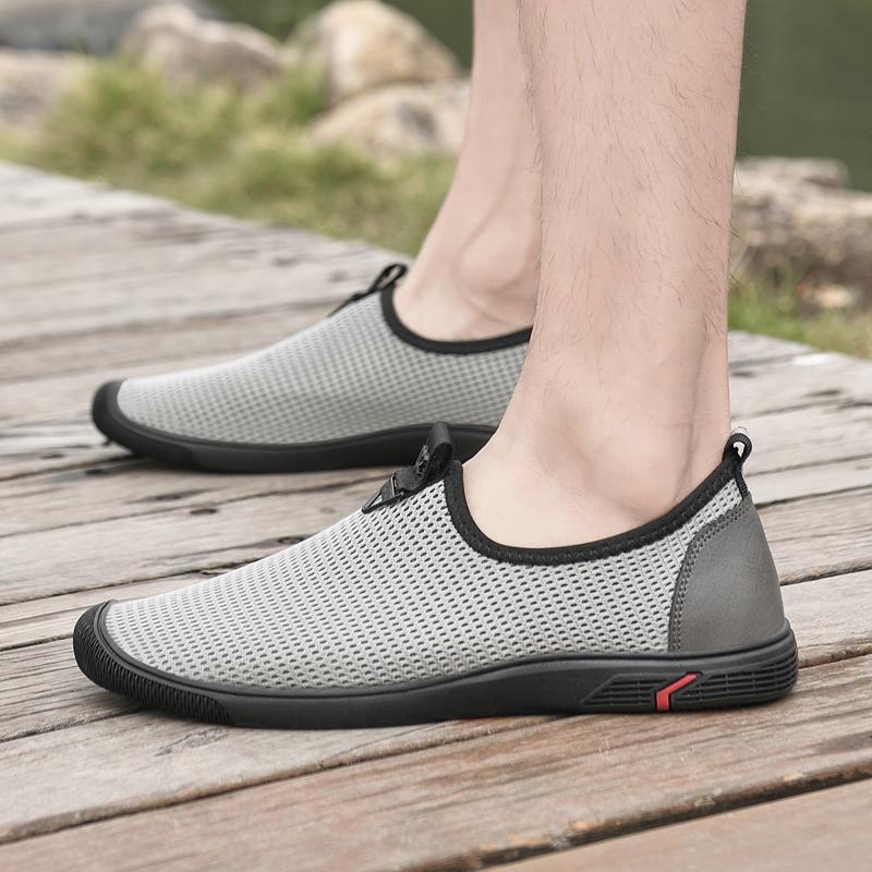 Fashion Summer Men's Mesh Casual Shoes Breathable Outdoor Beach Shoes Soft Soled Comfortable Men's Flat Bottomed Loafers Versatile