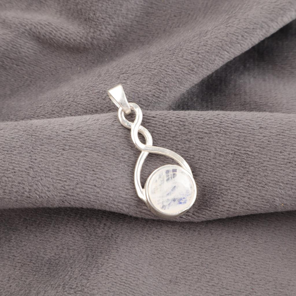 Rainbow Moonstone Gemstone Jewelry, 925 Solid Sterling Silver Pendant, Handmade Beauteous Silver Jewelry, Moonstone Designer Pendant For Gift
