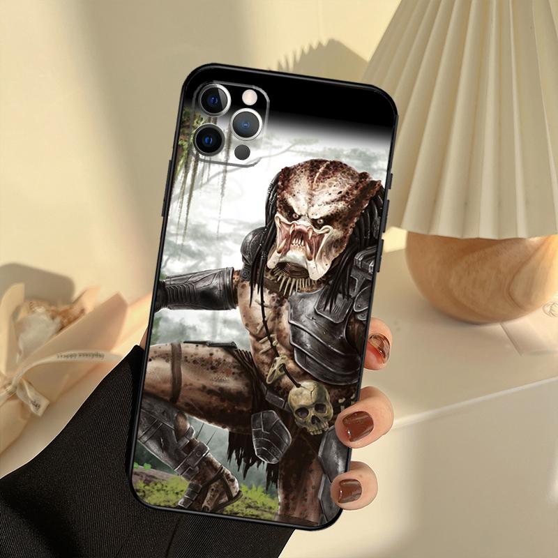 Alien Predator Phone Case For iPhone 15 14 13 12 11 16 17 Pro Max 13 mini 15 16 Plus 16e 17 Air Cover Funda