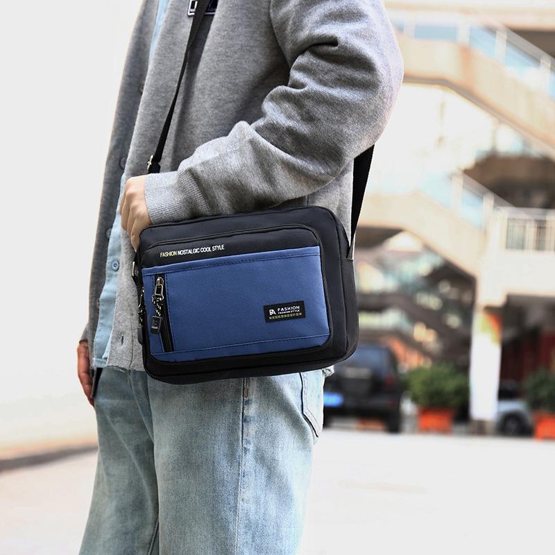 1Pc Men's Casual Large-capacity Shoulder Bag, Trade New Light and Simple Messenger Bag, Business Travel Portable Briefcase