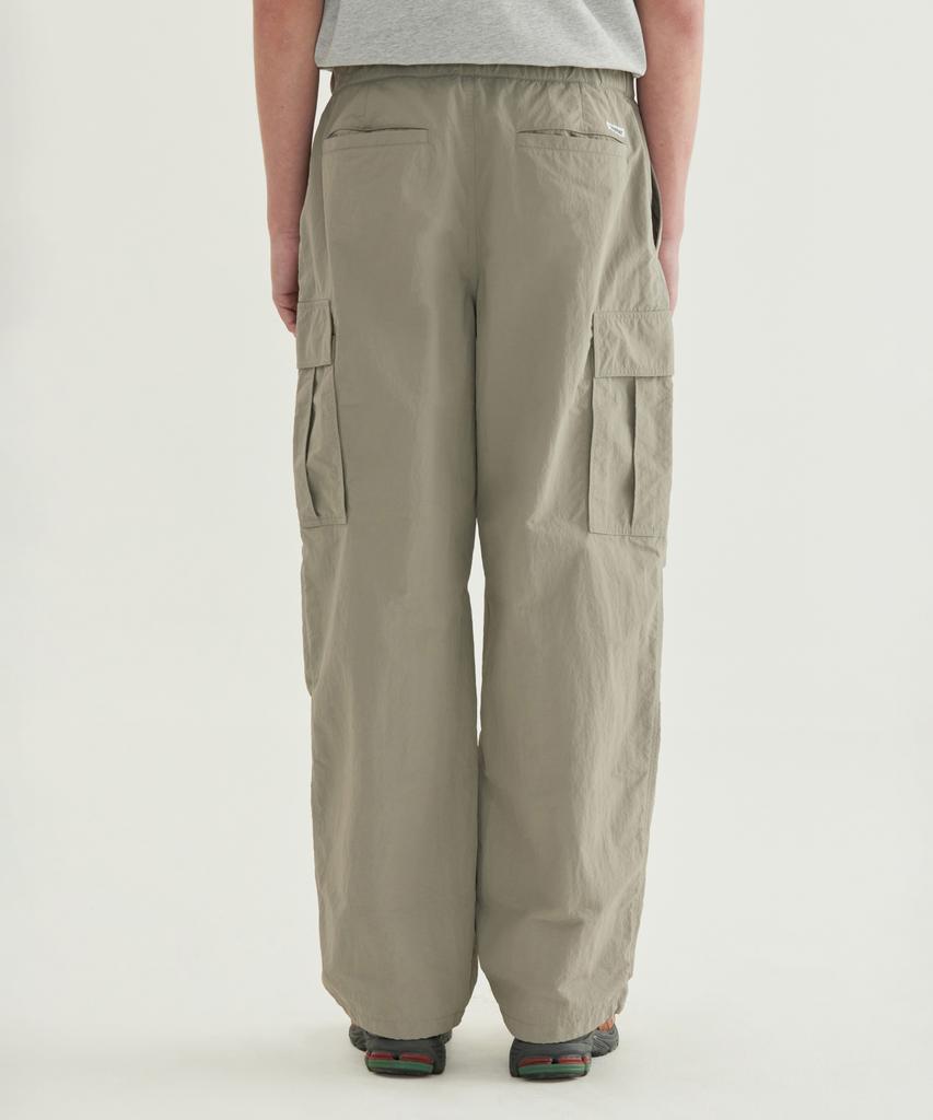 COVERNAT Wide Nylon Cargo Easy Pants Black