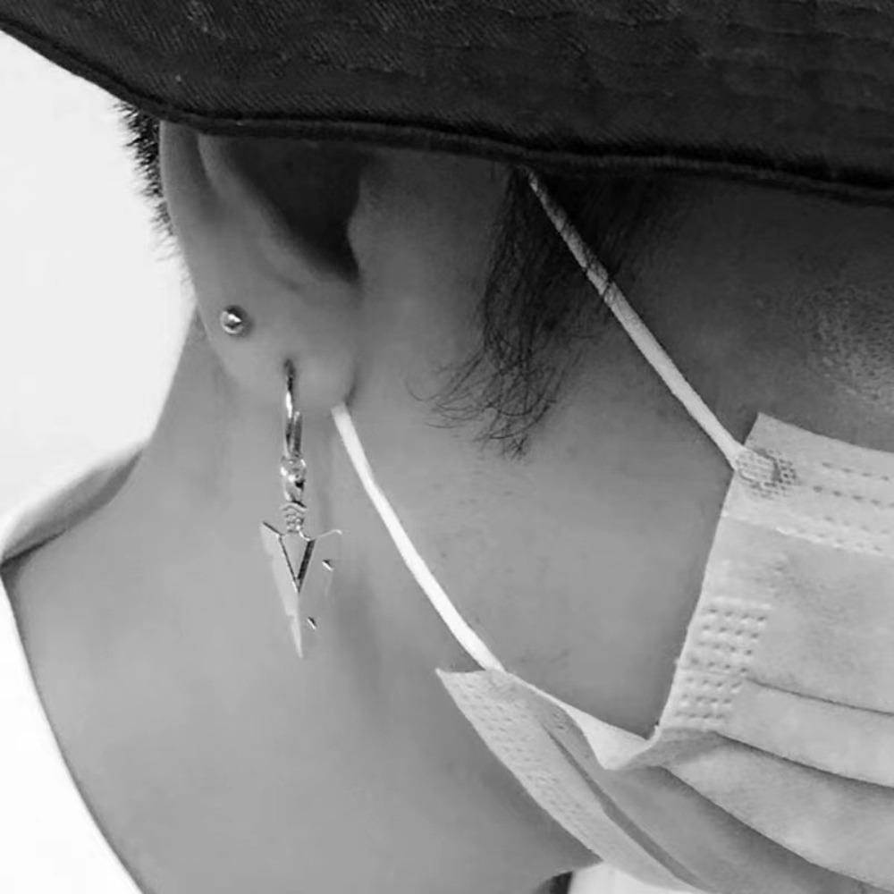 Punk Personality Sliver Color Geometry Triangular Shield Pendant Hoop Earrings for Men Women Hip-hop Fashion Piercing Jewelry