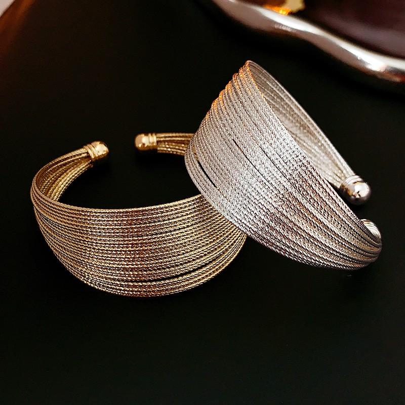 Minimalist Gold Plated Metal Multi-Layer Open Cuff Bracelet Women Elegant Stackable Jewelry With Geometric Circle Design