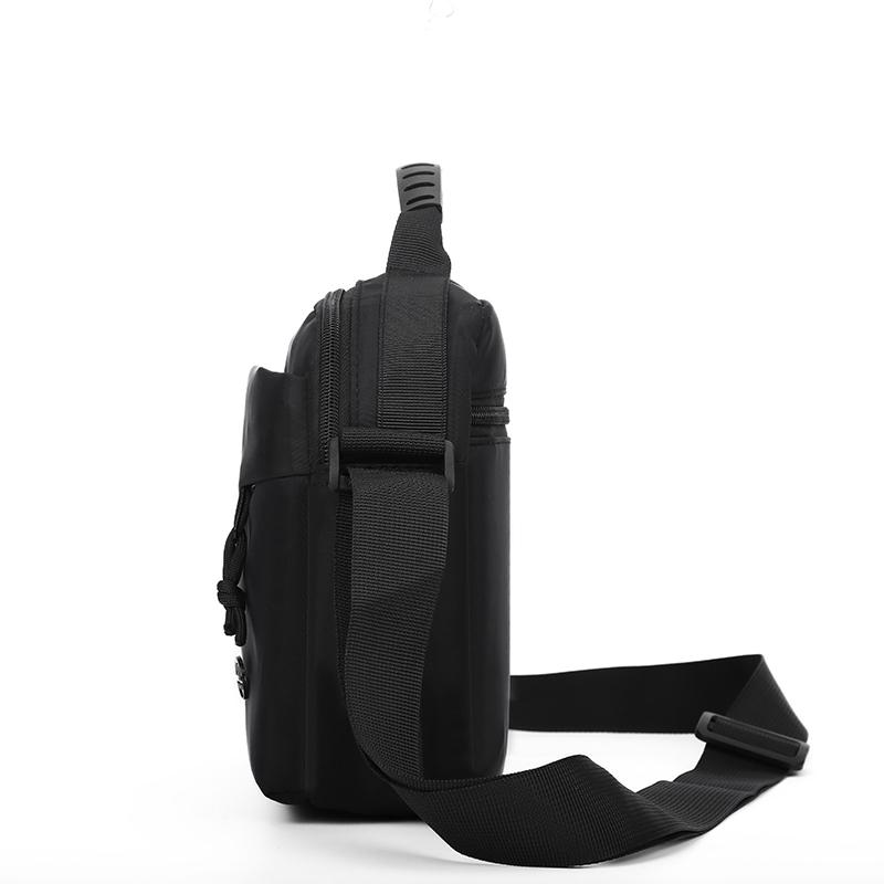 Men's Crossbody Bag Water-repellent Business Handbag Commuter Shoulder Bag