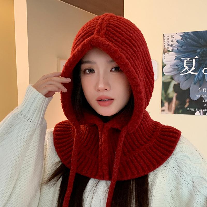Korean Version of Versatile Balaclava Hat for Winter Windproof and Warm Scarf Integrated Hat for Outdoor Travel Ear Protection Head Hat